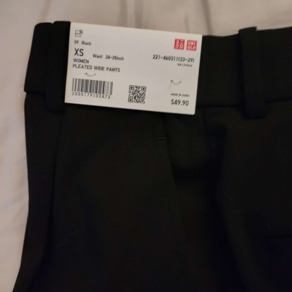 Uniqlo women pleated wide pants